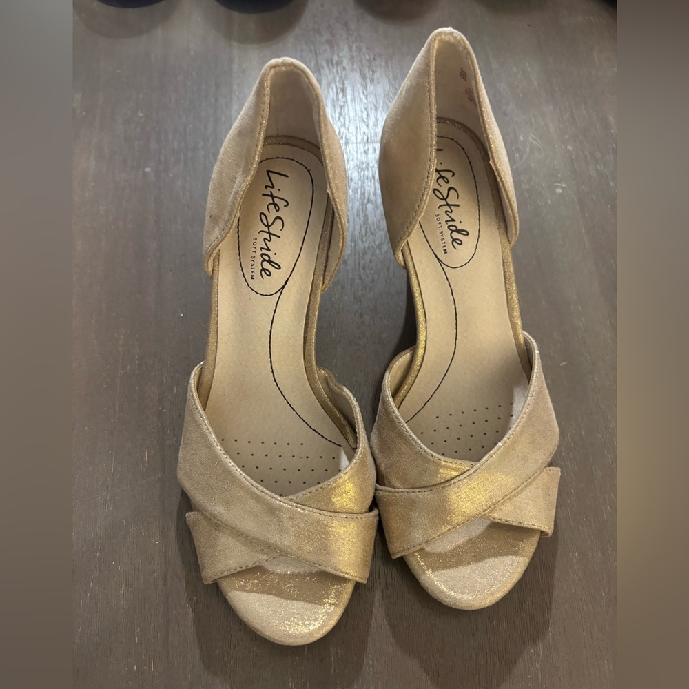 Life Stride Women's Gold Open-Toe D'Orsay Heels Sz 6W New